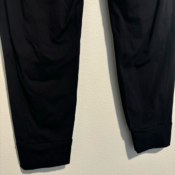 Athleta Trekkie North Jogger Black, Size 8P - Picture 5 of 6